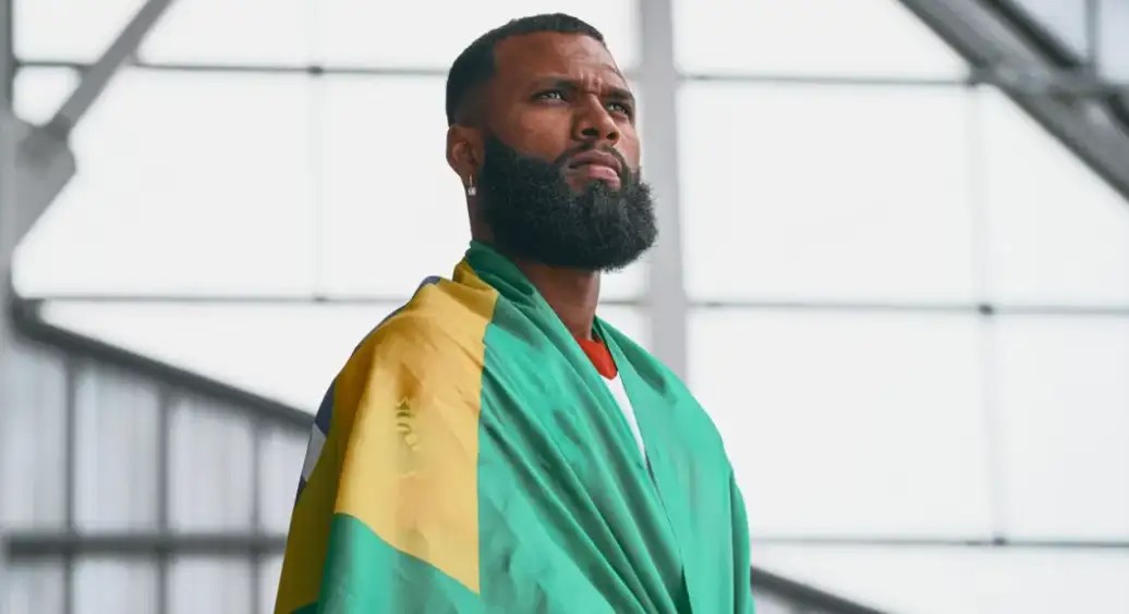 卖水果、搬砖的小伙,与哈兰德争英超金靴